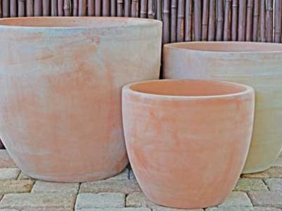 Egg Pot Terracotta Lg