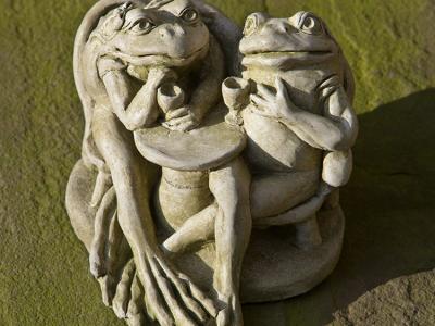 Wine Time Frog AS 8"x7.5"x6" - 7 lbs