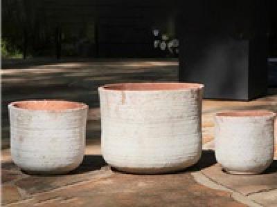 English Tumbled Pot Atlantic Sky Lg 9"x8"