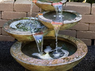 Verona Fountain RN 25"x32" -312lbs